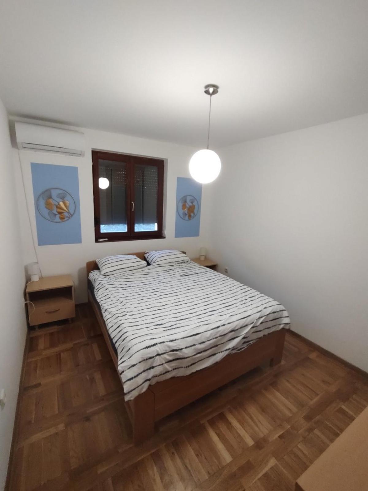 Plavi Apartman Airport Belgrád Kültér fotó